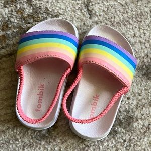 Rainbow Tombik Sandals